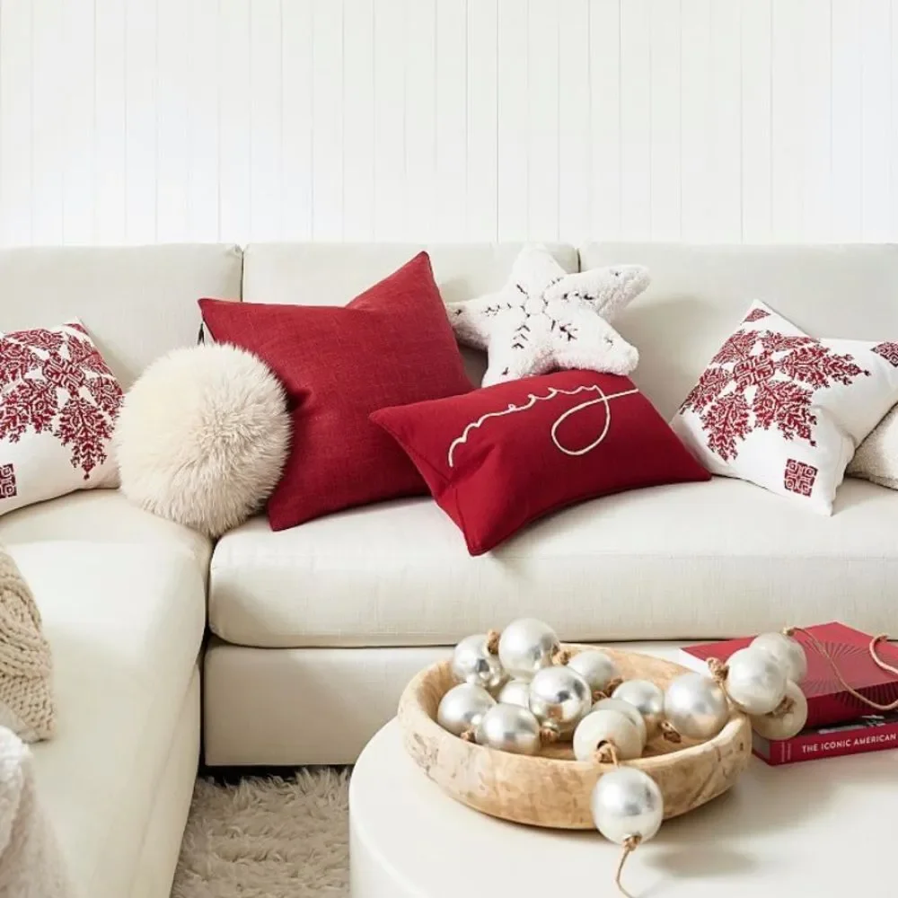 🔥pottery barn Merry Lumbar Throw Pillow cover only New